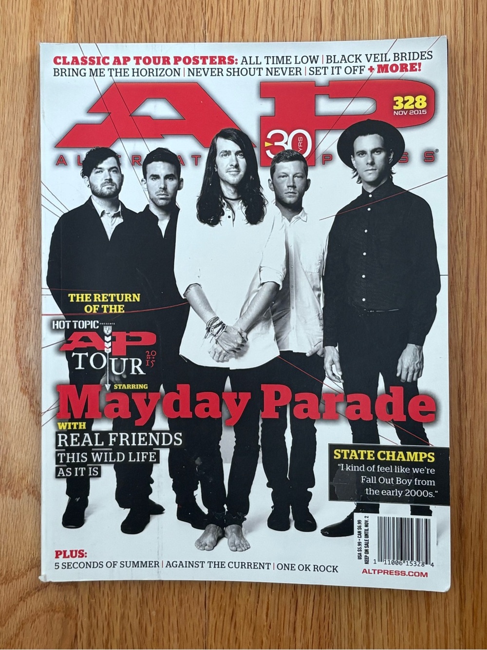 Alternative Press magazine issue 328 Nov 2015 Mayday Parade band cover